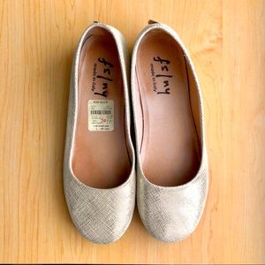 Fslny gold flats